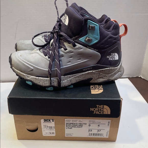 The North Face VECTIV Gray and Purple Hiking Shoes - Picture 1 of 9